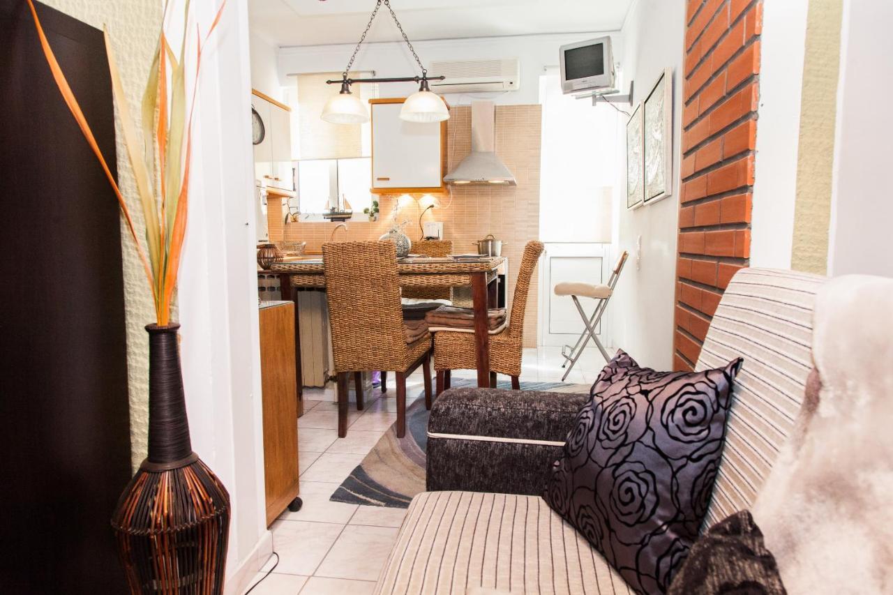 Amazing Apartment With View! Пирея Екстериор снимка