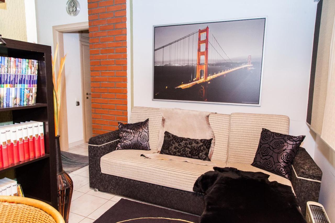 Amazing Apartment With View! Пирея Екстериор снимка