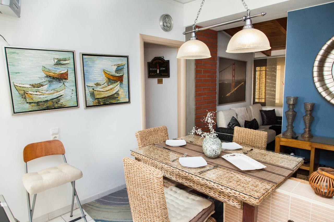 Amazing Apartment With View! Пирея Екстериор снимка