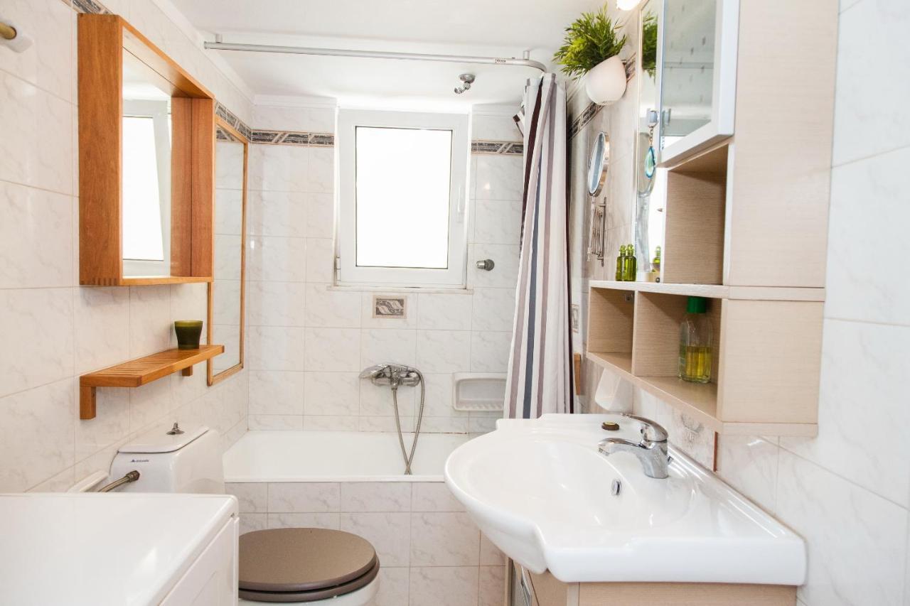 Amazing Apartment With View! Пирея Екстериор снимка